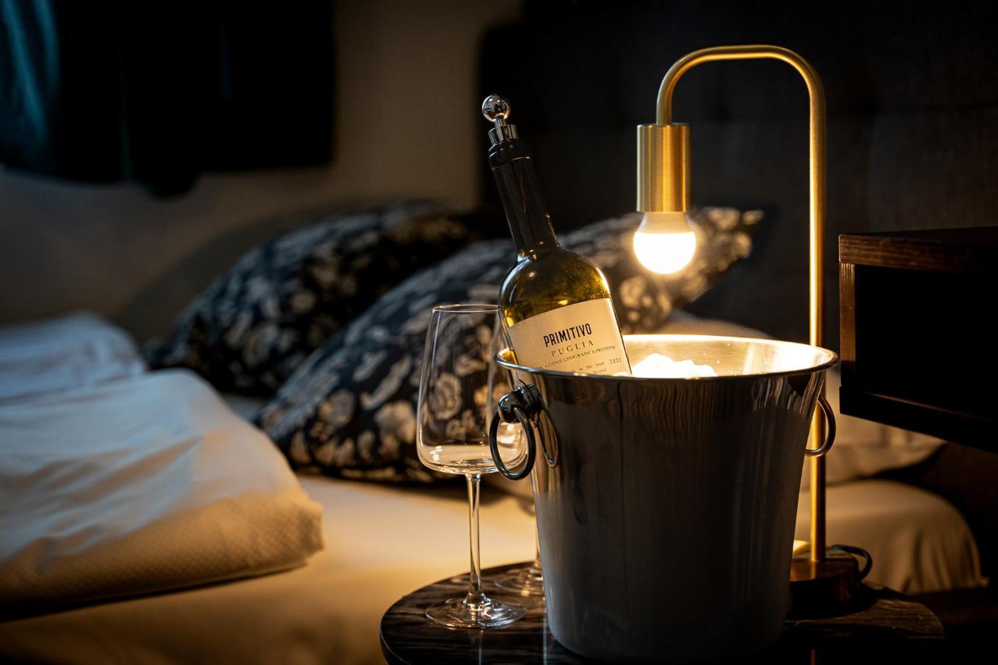 Akira Bed&Breakfast Wroclaw Dış mekan fotoğraf