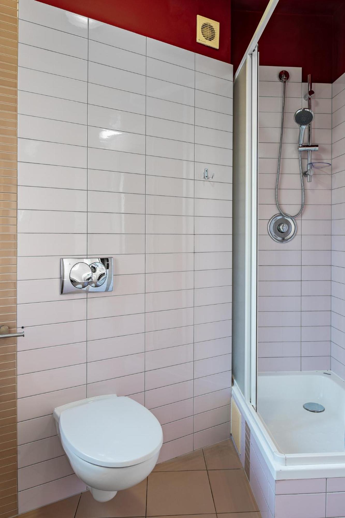Akira Bed&Breakfast Wroclaw Dış mekan fotoğraf