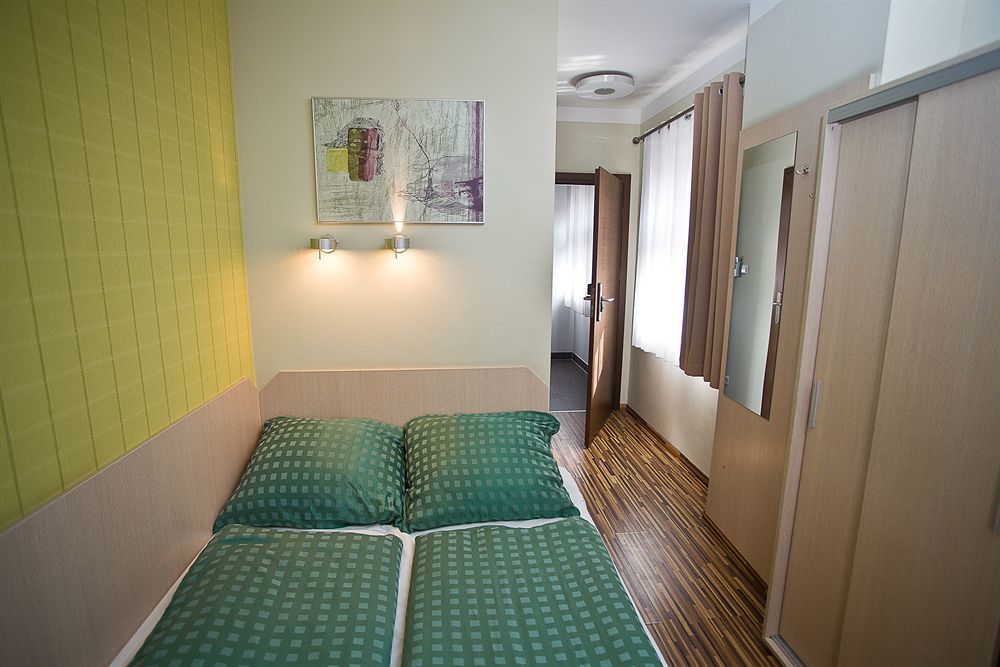 Akira Bed&Breakfast Wroclaw Dış mekan fotoğraf